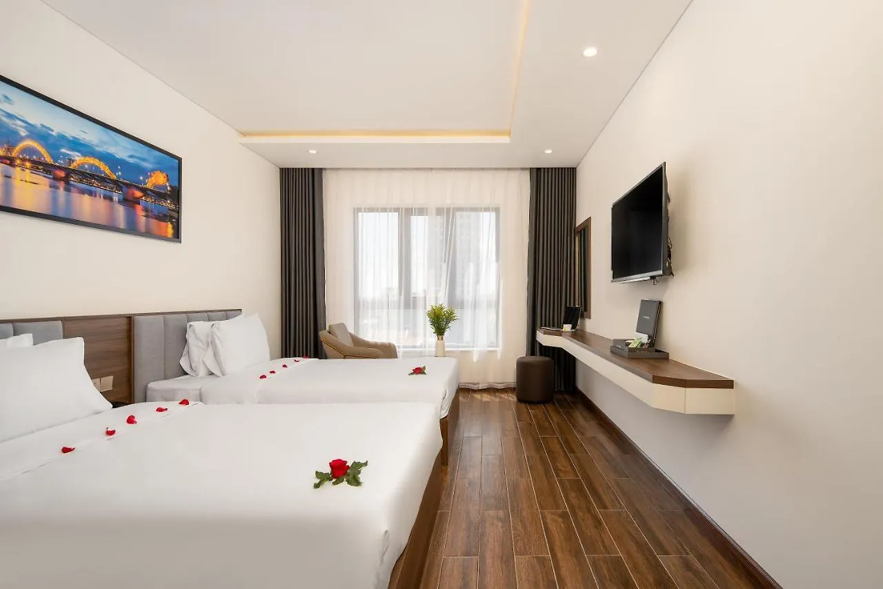 Tan Phuong Nam Hotel & Apartment Da Nang