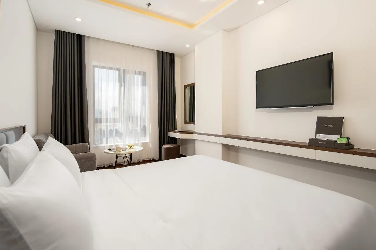 Tan Phuong Nam Hotel & Apartment Da Nang Vietnam